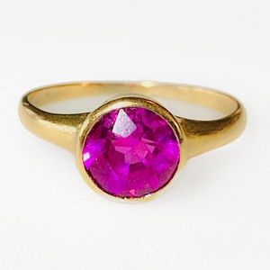 SOLD**Victorian 14k 2ct Ruby Engagement Ring 2.3g